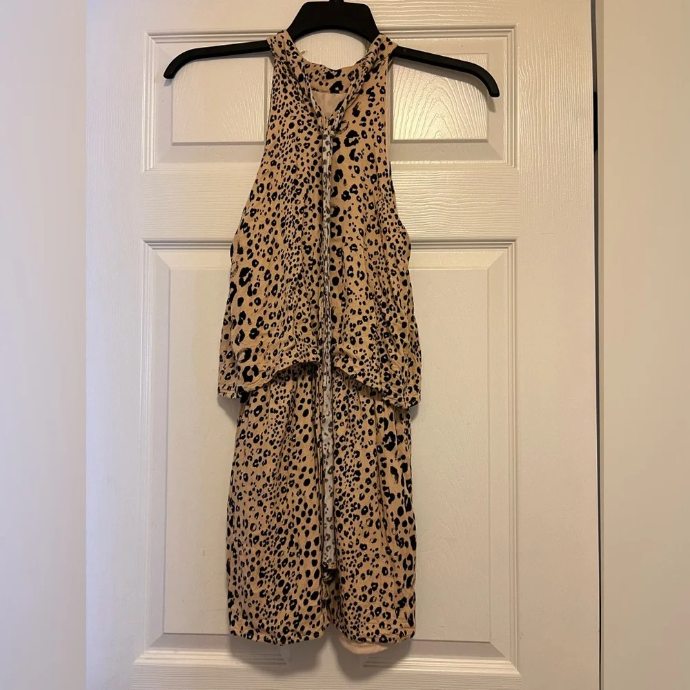 Romper - Picture 2 of 2